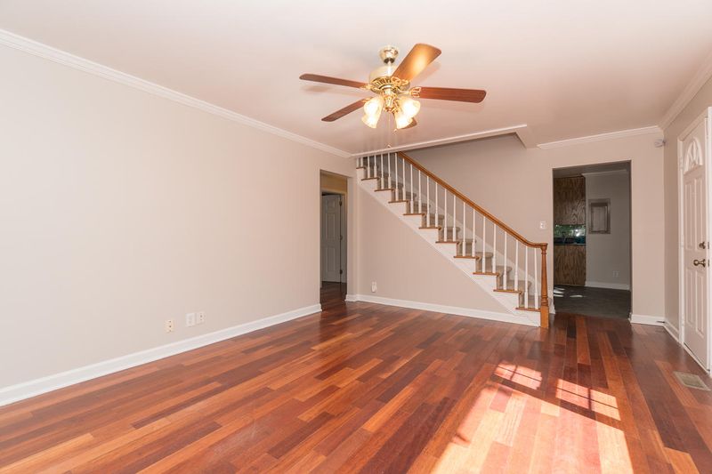 1253 Wisteria Rd, Charleston, SC 29407