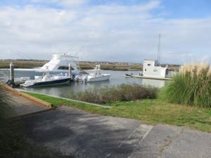 B 20 Tolers Cove Marina, Mount Pleasant, SC 29464