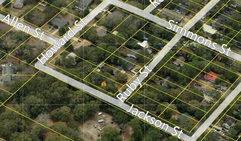 627 Ruby Dr, Mount Pleasant, SC 29464