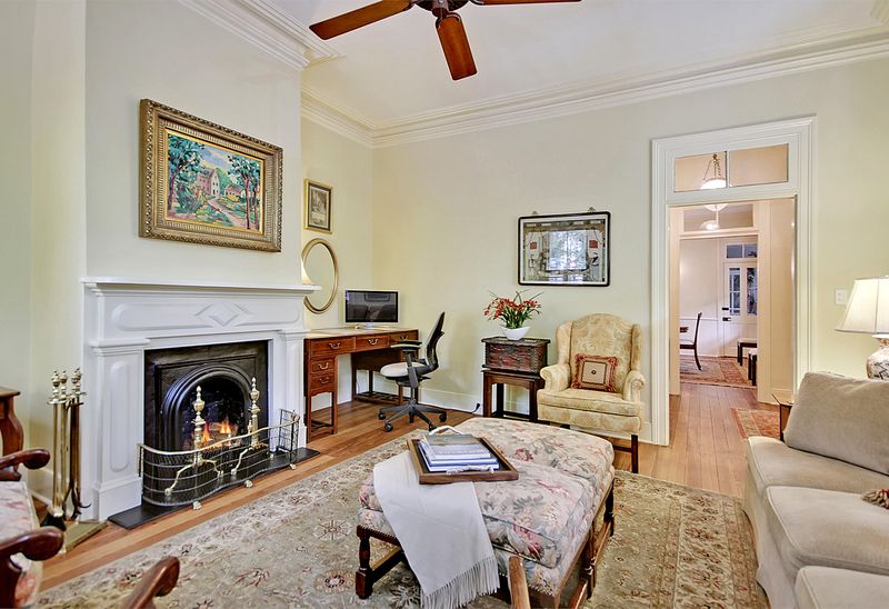 67 Bull St, Charleston, SC 29401