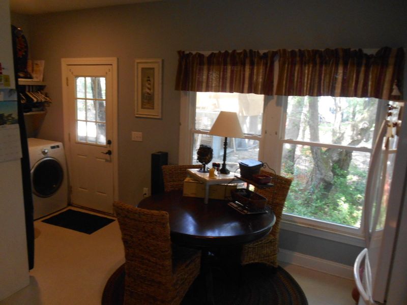 1609 Periwinkle Dr, Mount Pleasant, SC 29466