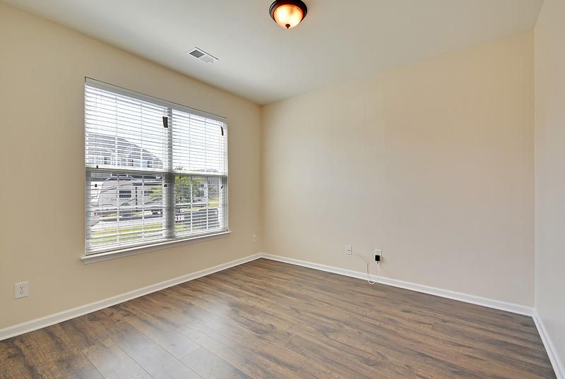 140 Royal Star Rd, Summerville, SC 29483