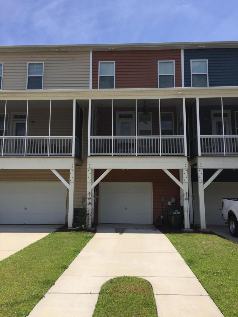 1555 Bluewater Way, Charleston, SC 29414