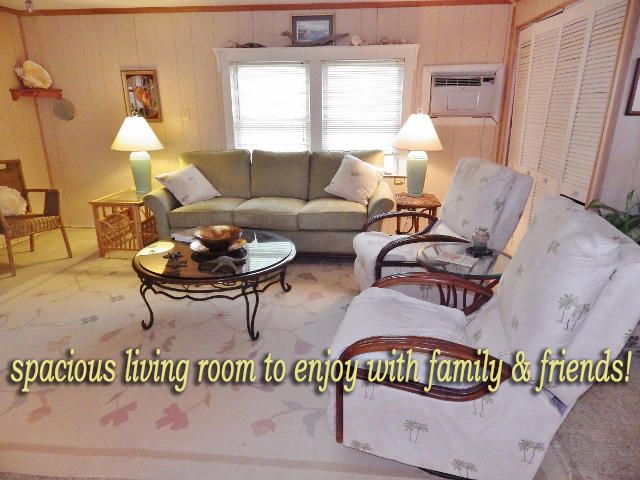 2201 Palmetto Blvd, Edisto Island, SC 29438