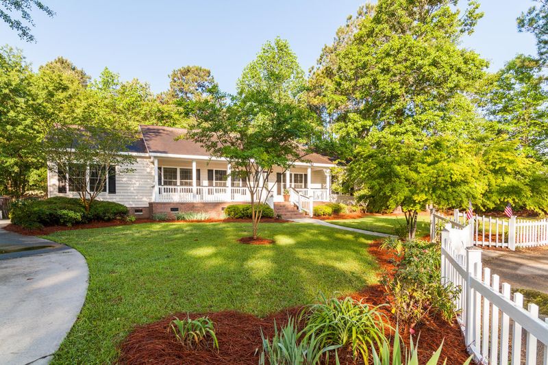 9051 Ethel, North Charleston, SC 29406