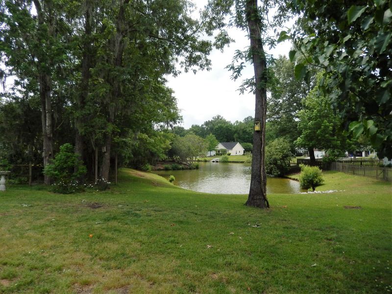 439 Manorwood Ln, Charleston, SC 29414
