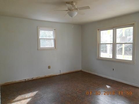 703 Powder Horn Rd, Dorchester, SC 29437