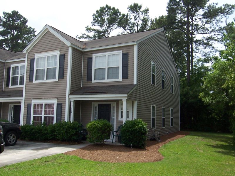 9060 Maple Grove Dr, Summerville, SC 29485