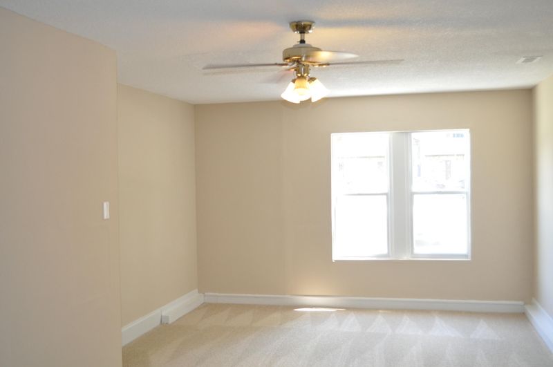 8203 Holly Knoll, North Charleston, SC 29420