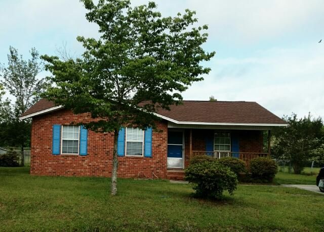 2202 Mendel Rivers Rd, Saint Stephen, SC 29479