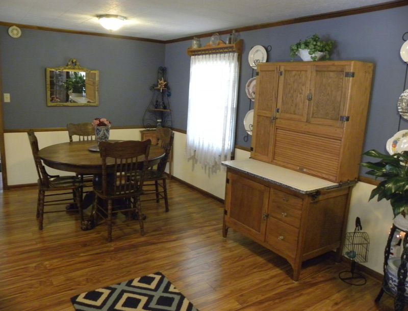 205 N Hampton St, Summerville, SC 29483