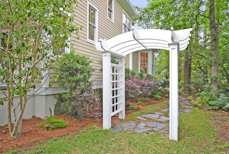 114 Tallow St, Summerville, SC 29483