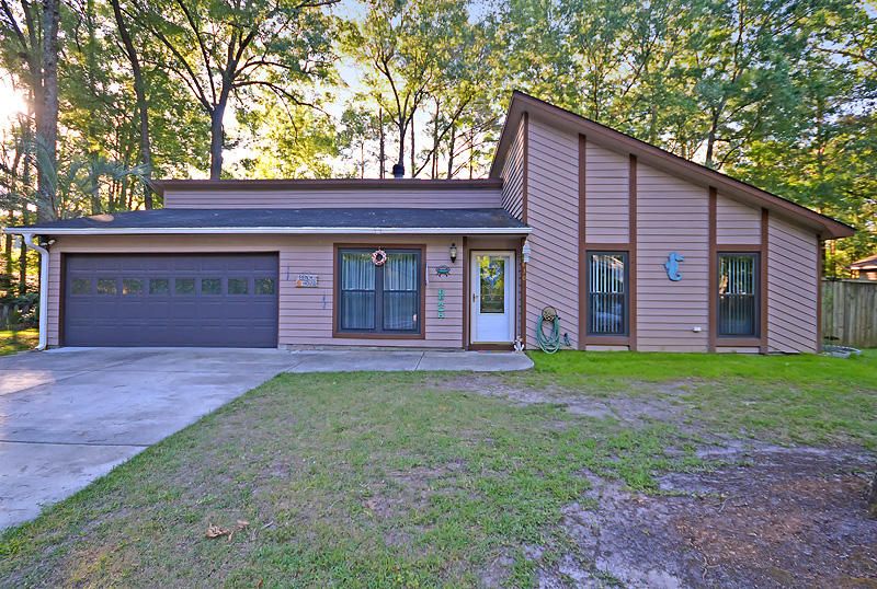 2830 Chicopee Dr, North Charleston, SC 29420