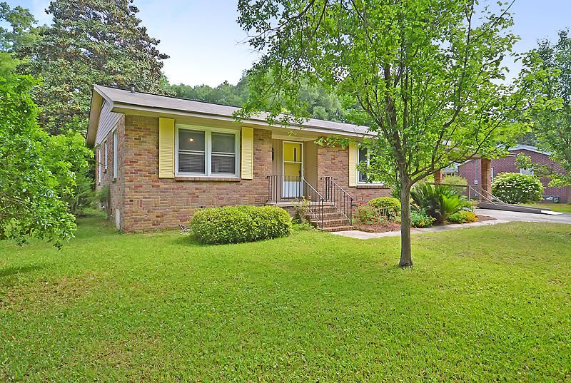 2442 Two Oaks Dr, Charleston, SC 29414