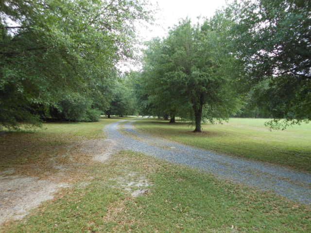 1491c Ridge Rd, Ridgeville, SC 29472