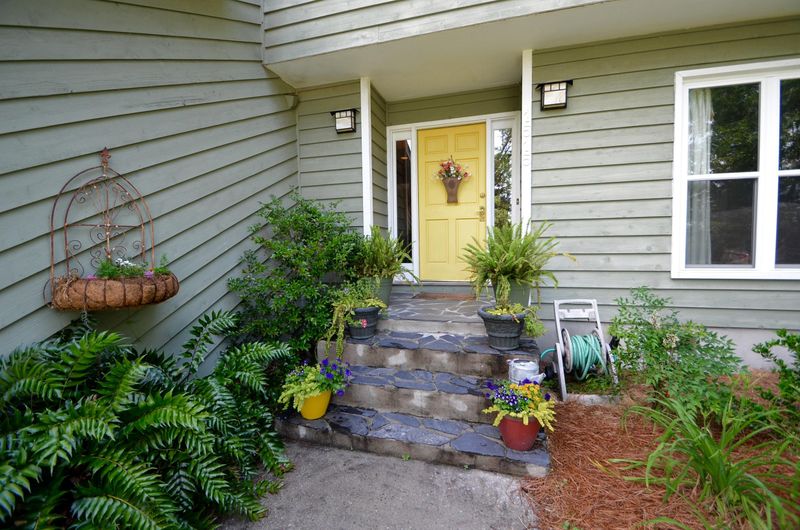 1515 Pinopolis Rd, Moncks Corner, SC 29461
