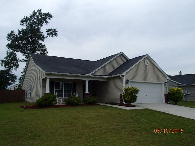 287 Clayburne Dr, Goose Creek, SC 29445