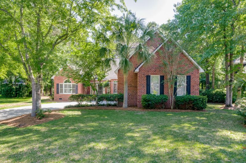 1294 Chrismill Ln, Mount Pleasant, SC 29466