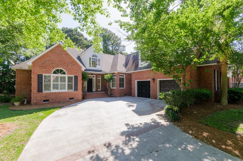1294 Chrismill Ln, Mount Pleasant, SC 29466