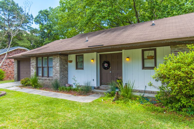 78 Princeton Rd, Goose Creek, SC 29445