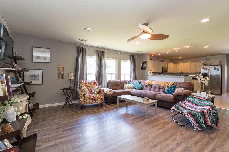 205 Sunny Side Ct, Moncks Corner, SC 29461