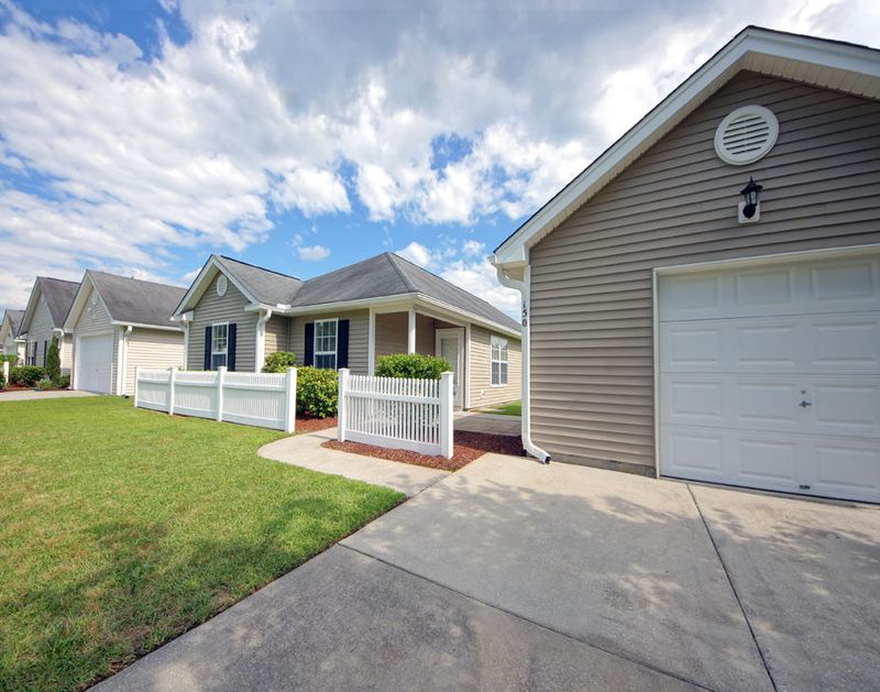 150 Moon Dance Ln, Summerville, SC 29483