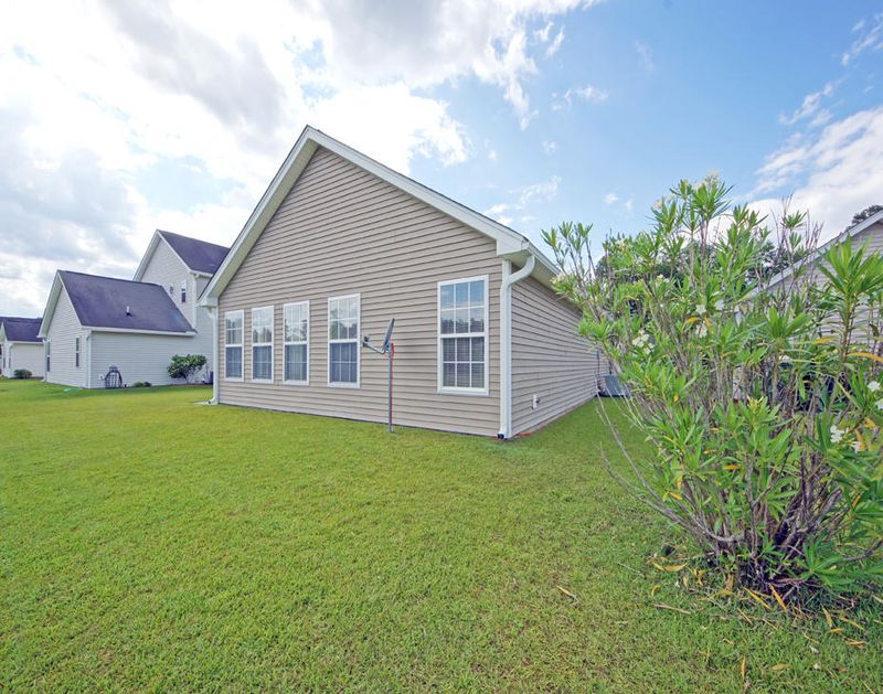 150 Moon Dance Ln, Summerville, SC 29483