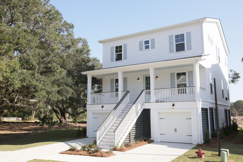 2243 Skyler Dr, Mount Pleasant, SC 29466