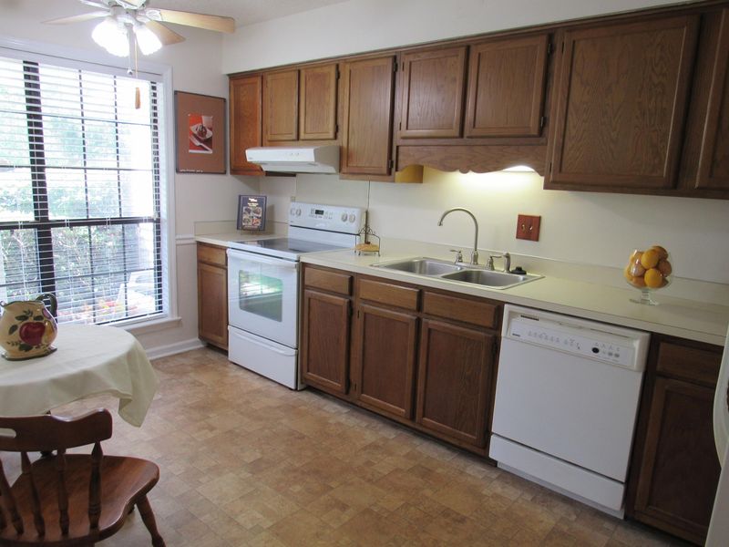 20 Indigo Ln, Goose Creek, SC 29445