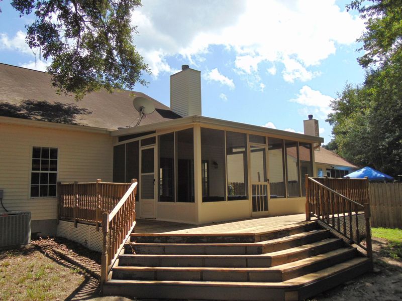381 Bertram Rd, Summerville, SC 29485