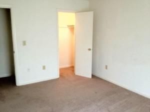 2494 Etiwan Ave #I-8, Charleston, SC 29414