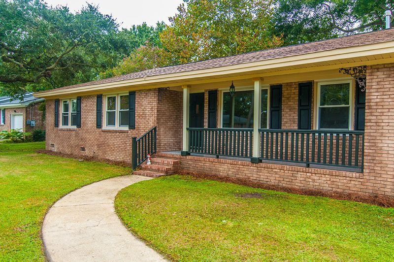 2222 N Dallerton Cir, Charleston, SC 29414