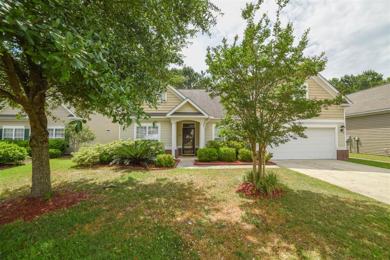 206 Hollytree Cir, Ladson, SC 29456