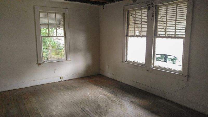 2678 Poplin Ave, North Charleston, SC 29405