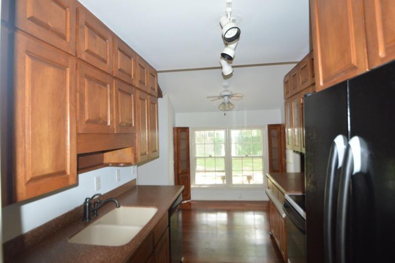 1441 Downwood Pl, Charleston, SC 29412