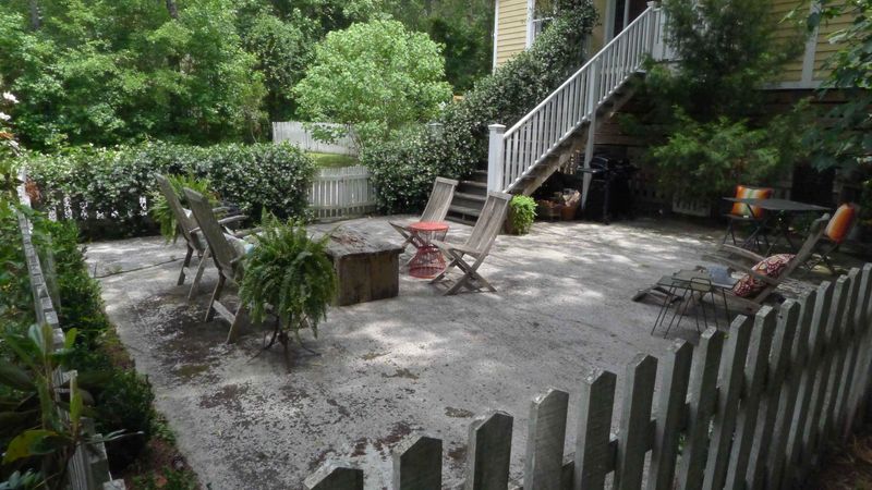 9983 Susan B Ln, Mcclellanville, SC 29458