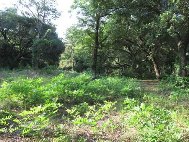 2453 Taylor St, North Charleston, SC 29406