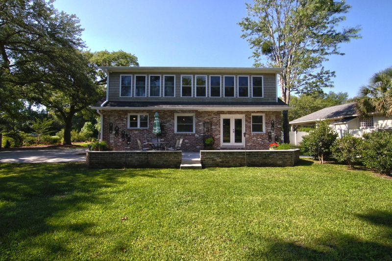 1416 Sasanqua Ln, Charleston, SC 29407