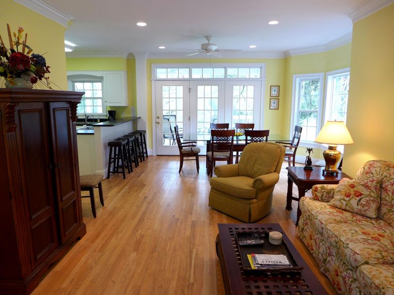 3325 Myrtle St, Edisto Beach, SC 29438