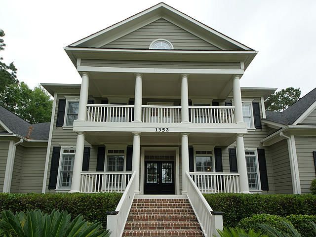 1352 White Deer Way, Mount Pleasant, SC 29466