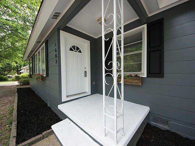 1603 Larry St, North Charleston, SC 29406