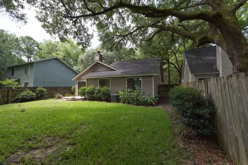 2728 Treetop Ct, Charleston, SC 29414