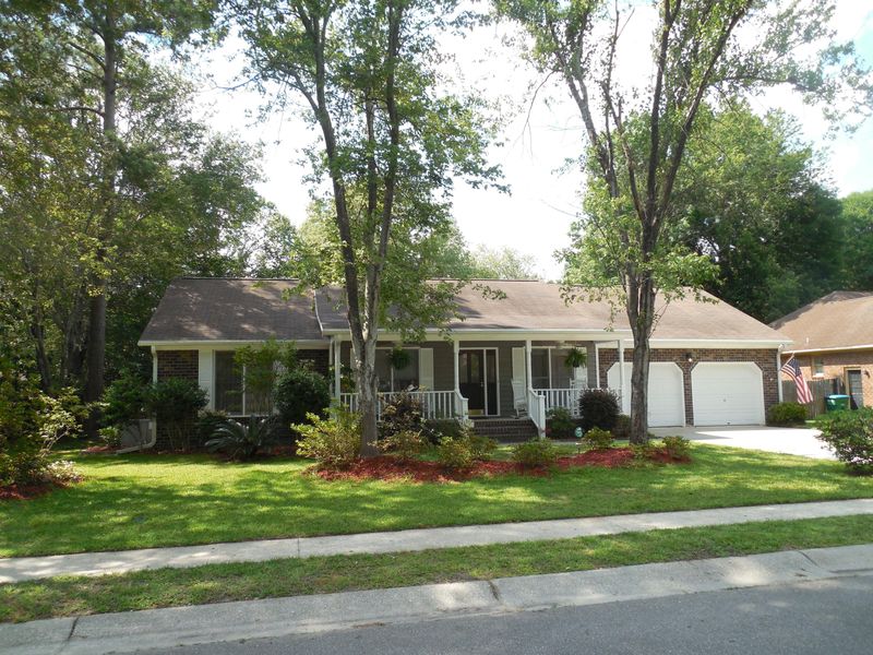 317 Eastover Cir, Summerville, SC 29483