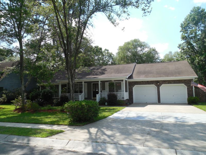 317 Eastover Cir, Summerville, SC 29483