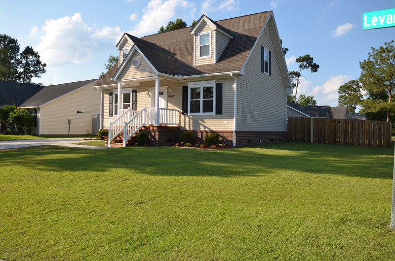 9857 Levenshall Dr, Ladson, SC 29456