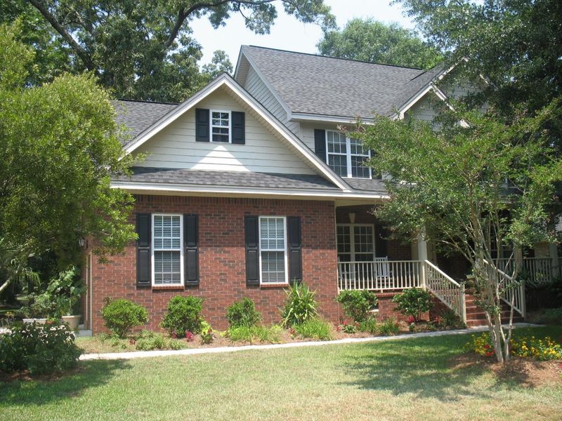 4775 Marshwood Dr, Hollywood, SC 29449