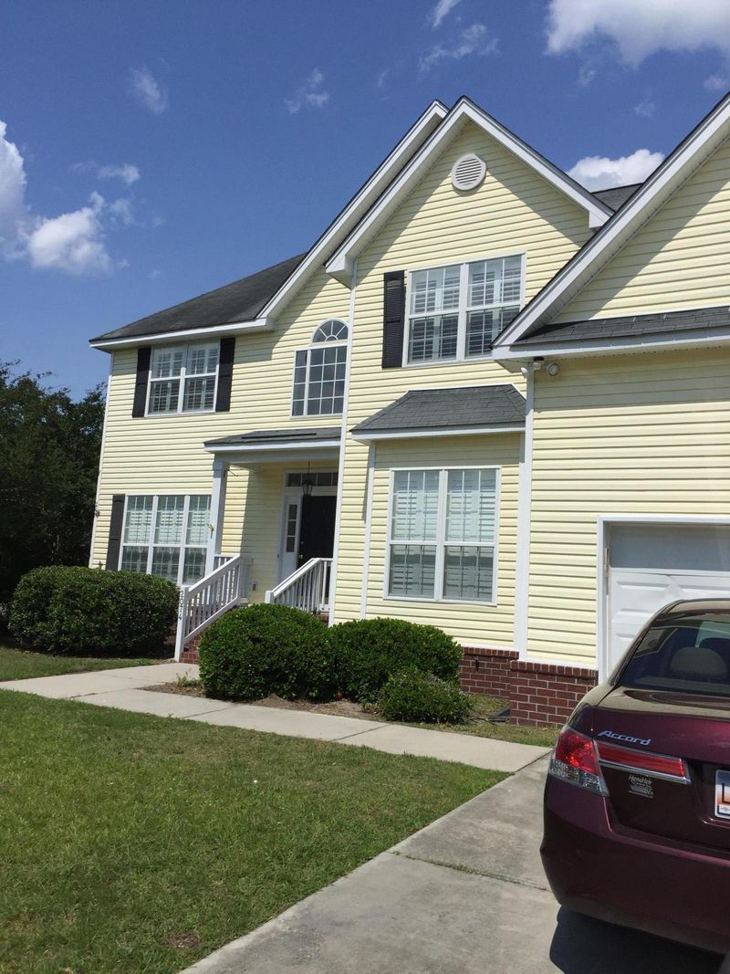2074 S Smokerise Way, Mount Pleasant, SC 29466