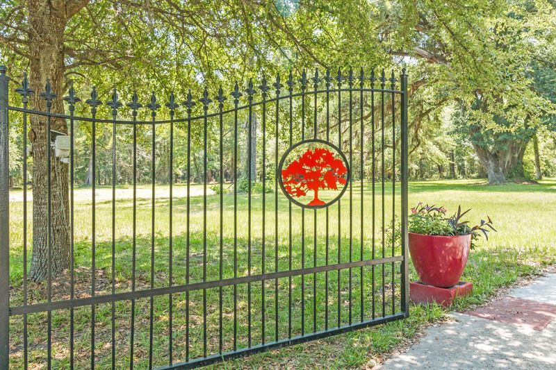 1659 Sandridge Rd, Dorchester, SC 29437