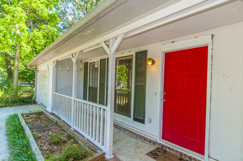32 Wyecreek Ave, Charleston, SC 29412