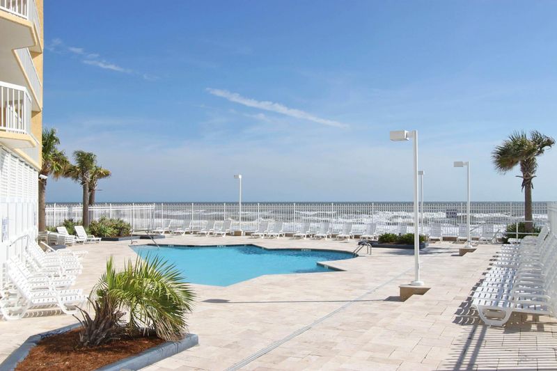 201 W Arctic Ave #416, Folly Beach, SC 29439